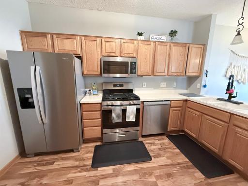 9467 Golden Eagle Lane, Monticello, MN 55362