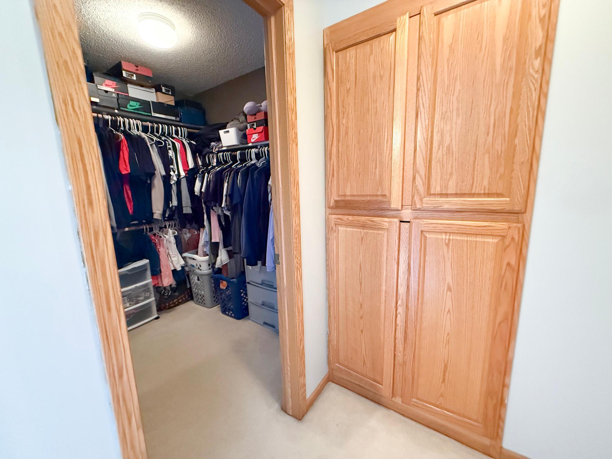 Master Walk-in