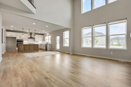 6286 62nd St S - Web Quality - 010 - 06 Living Room.jpg