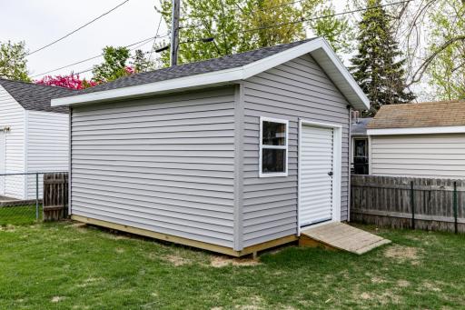 1116 18th Street N, Moorhead, MN 56560