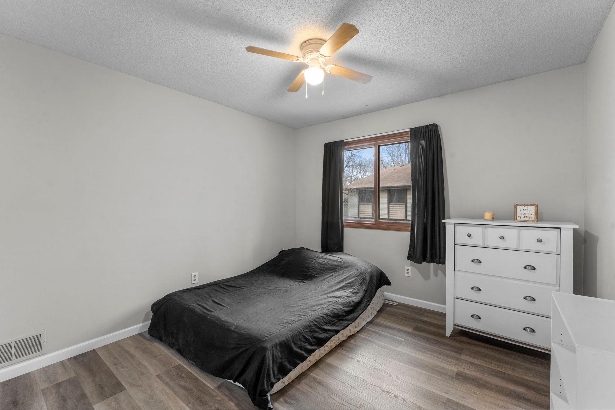 12 Bedroom.jpg