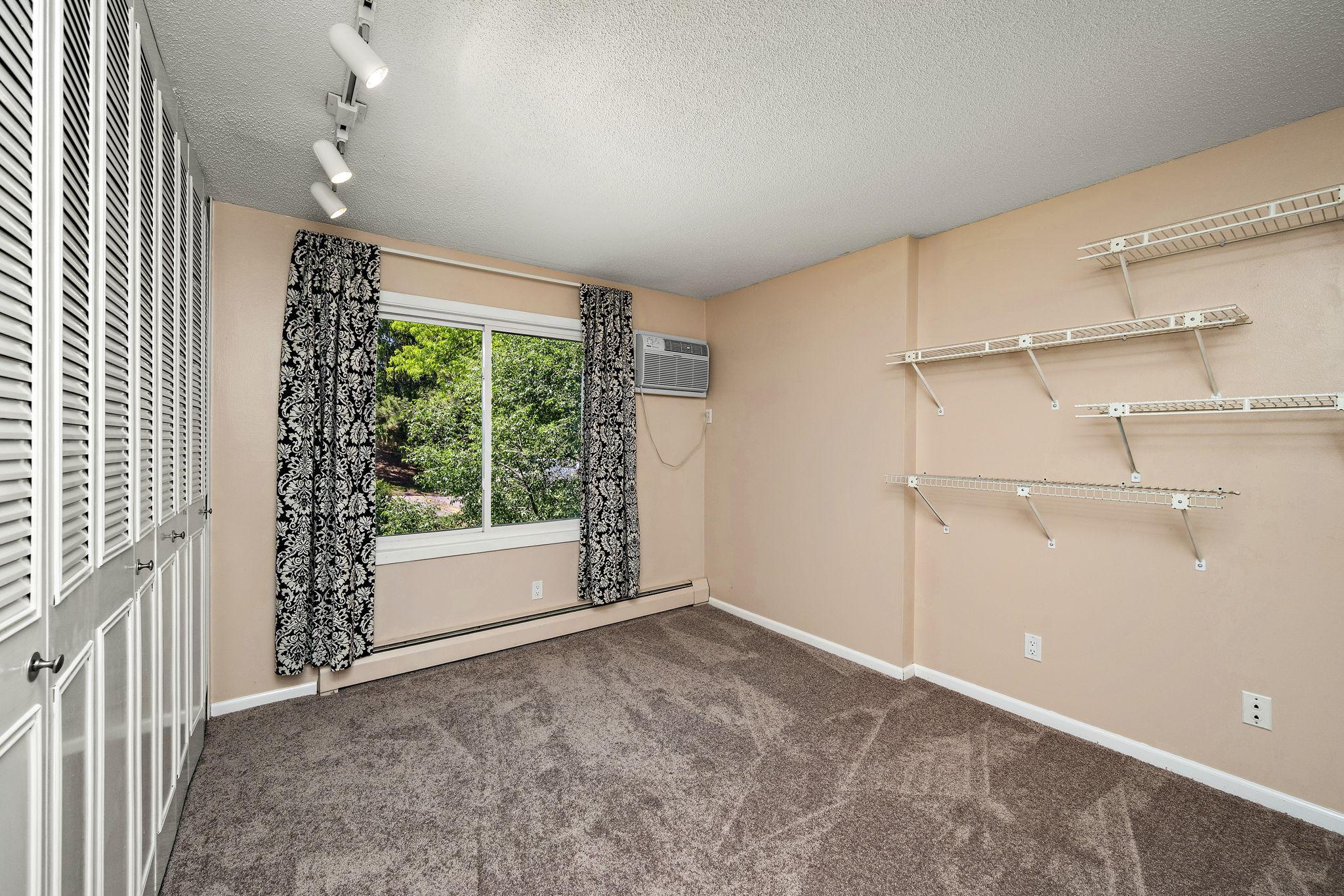 Second bedroom
