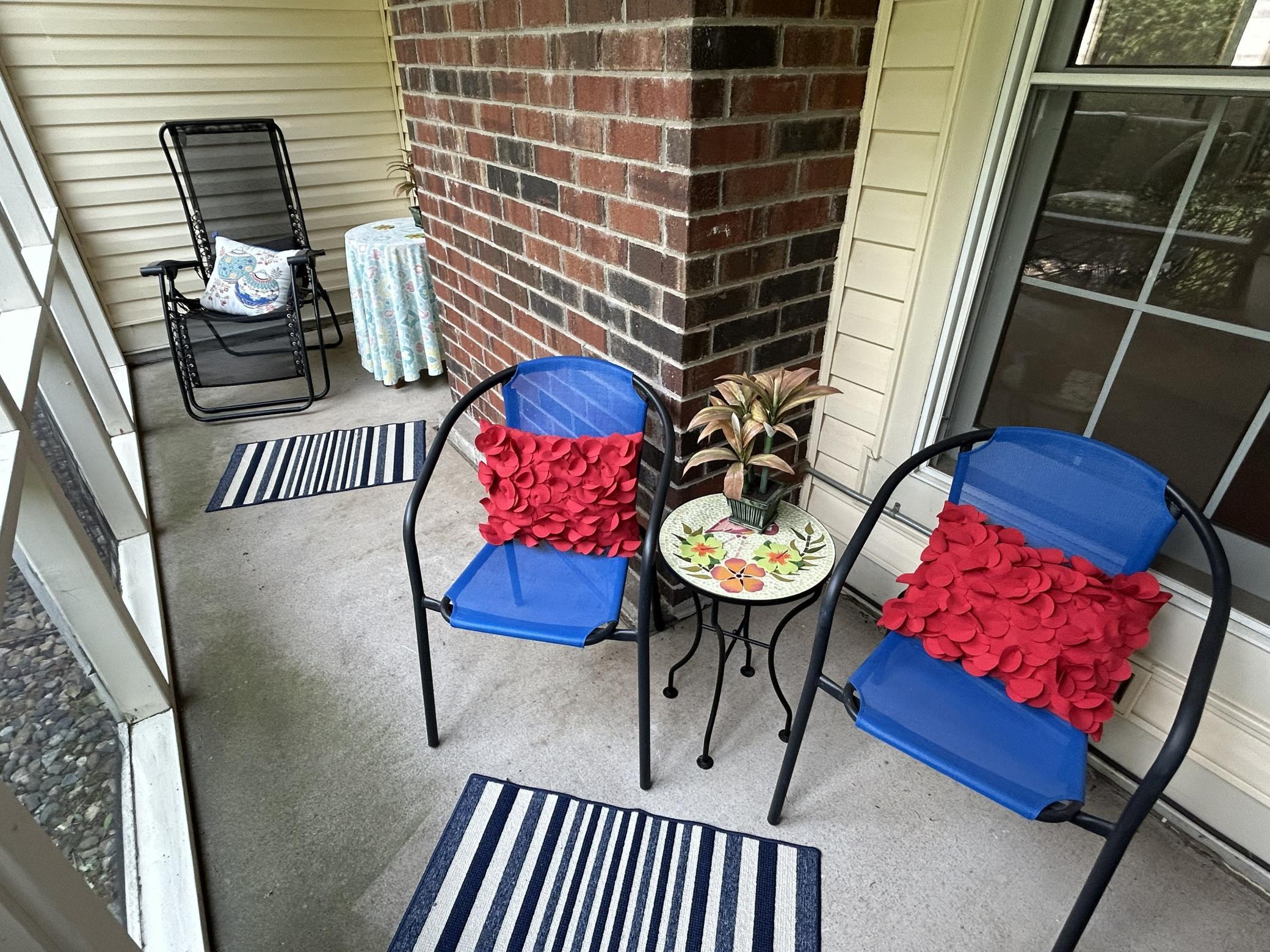 Screened in Porch