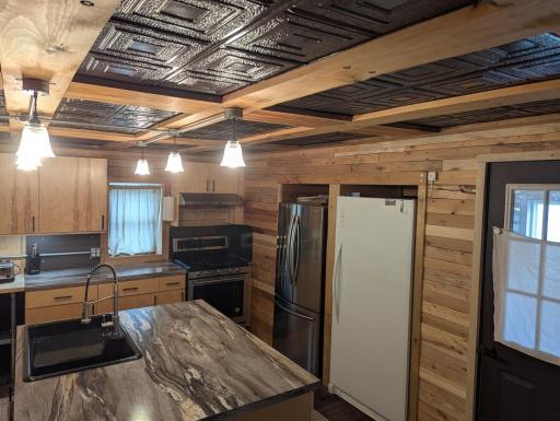 914 NE 2nd Avenue NE, Long Prairie, MN 56347