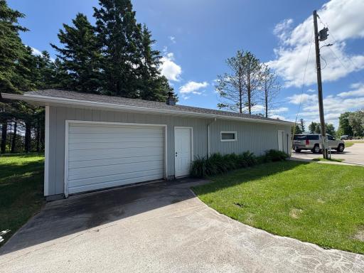 Garage add on- south end has 2 stall