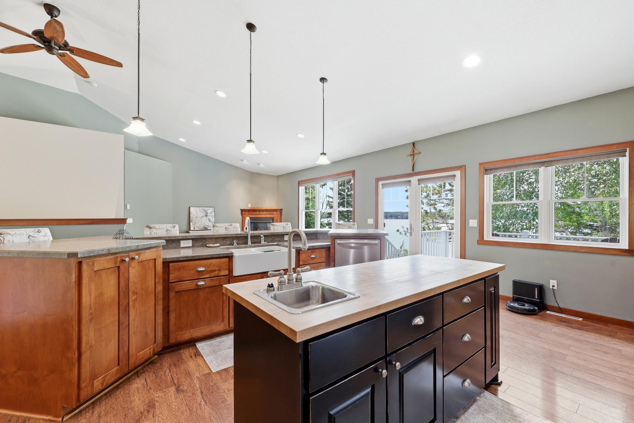 2 Islands in Kitchen - Butcher Block with Sink for Prepping; 2-Tiered Breakfast Bar/Eating with Farmhouse Sink and Dishwasher