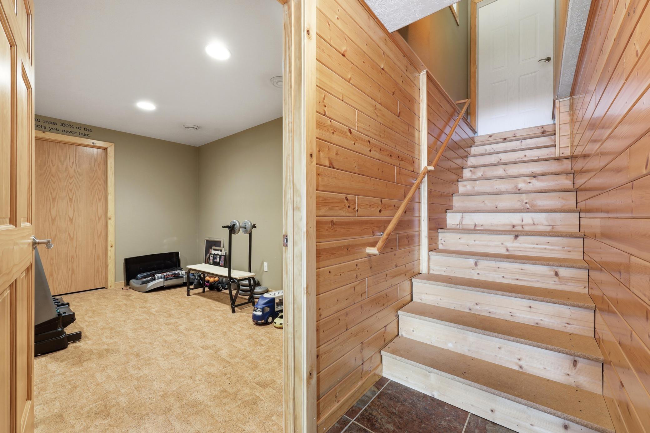 Flex Room (lower level) with access to attached garage