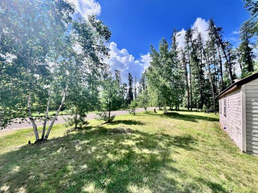 8931 Palm Road, Britt, MN 55710