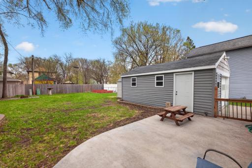 1349 10th Avenue S, Fargo, ND 58103