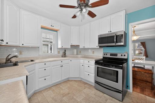 1349 10th Avenue S, Fargo, ND 58103