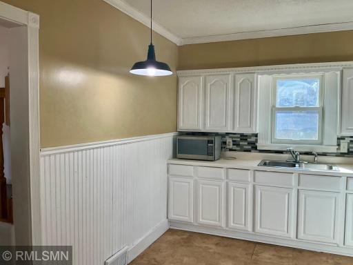 704 Mulberry Street W, Stillwater, MN 55082