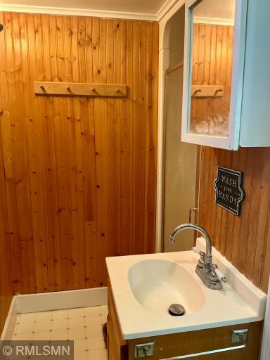 704 Mulberry Street W, Stillwater, MN 55082