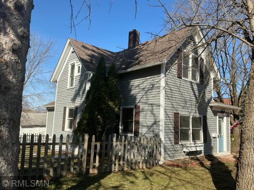 704 Mulberry Street W, Stillwater, MN 55082