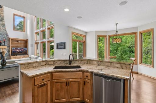 16479 76th Place N, Maple Grove, MN 55311