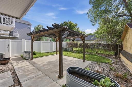 911 7th Street N, Fargo, ND 58102