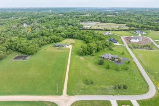 275 Summerfield Trail, Mankato, MN 56001
