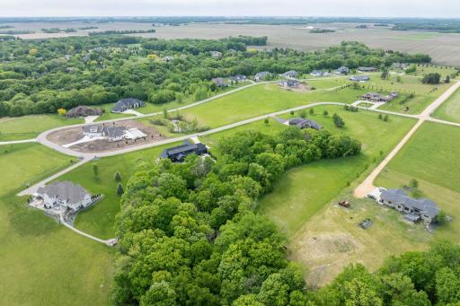 275 Summerfield Trail, Mankato, MN 56001