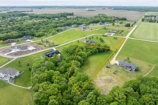 275 Summerfield Trail, Mankato, MN 56001