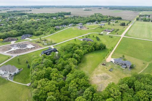 275 Summerfield Trail, Mankato, MN 56001