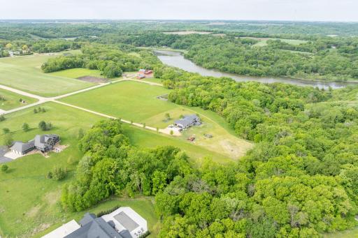 275 Summerfield Trail, Mankato, MN 56001