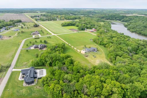 275 Summerfield Trail, Mankato, MN 56001