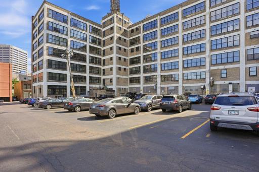 026_500_robert_st_n_702_30_343.jpg