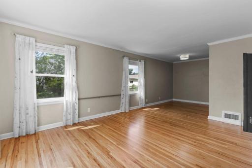 7338 Thomas Avenue S, Minneapolis, MN 55423