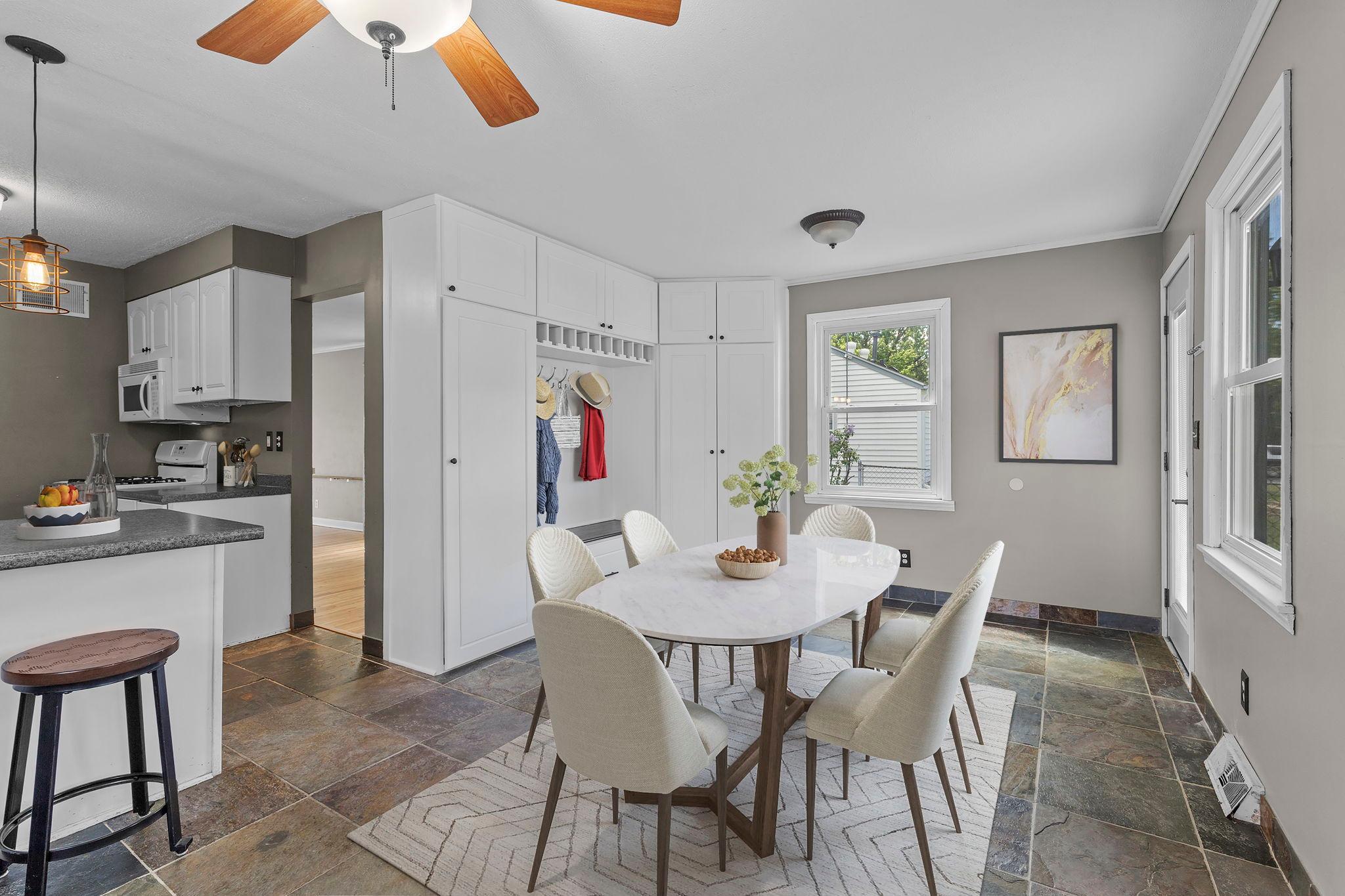 25-web-or-mls-7338 Thomas Ave S-36_Final.jpg
