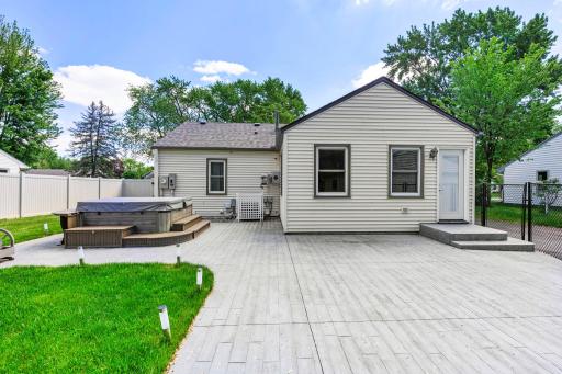 7338 Thomas Avenue S, Minneapolis, MN 55423