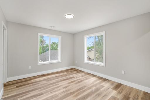 132 York Avenue E, Saint Paul, MN 55117