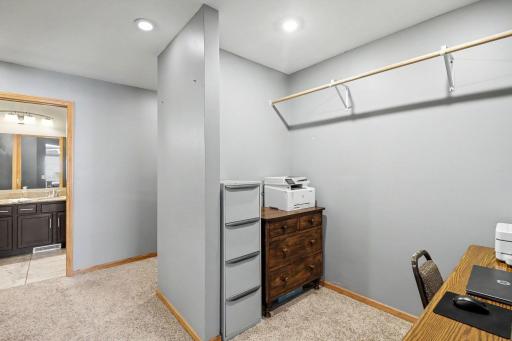 20603 Keystone Avenue, Lakeville, MN 55044