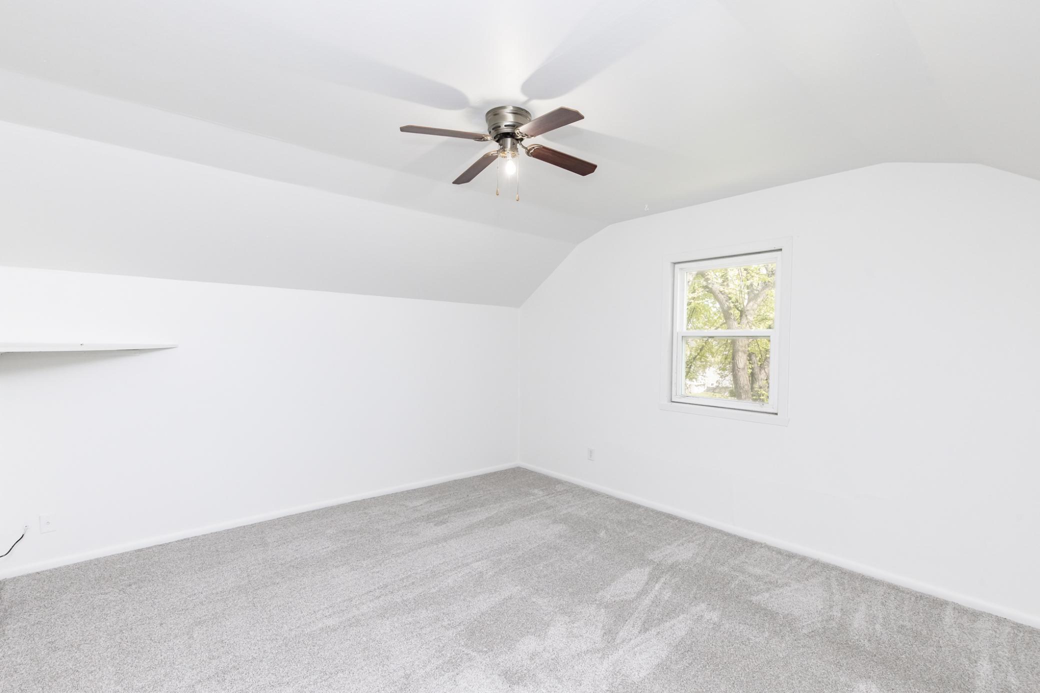 2nd Bedroom - Upper Level