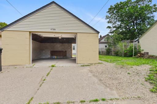 4735 Aldrich Avenue N, Minneapolis, MN 55430