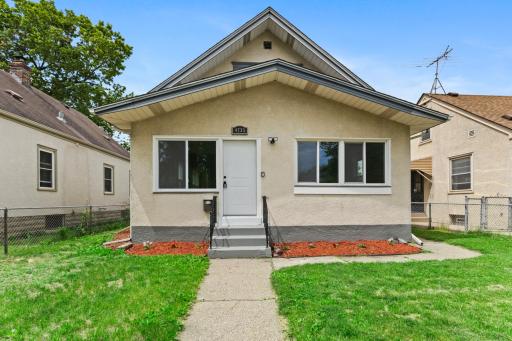 4735 Aldrich Avenue N, Minneapolis, MN 55430
