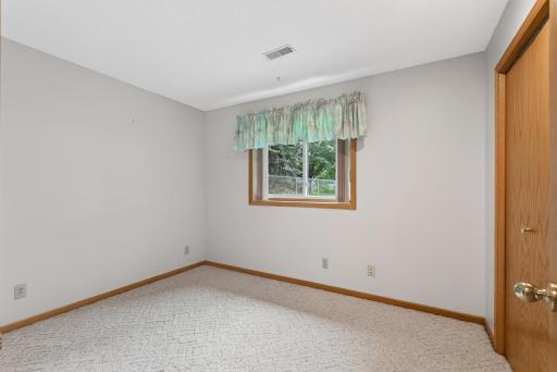 15275 88th Street NE, Elk River, MN 55330