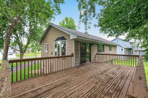 15275 88th Street NE, Elk River, MN 55330