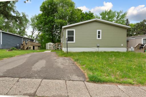 12270 Geneva Way, Apple Valley, MN 55124