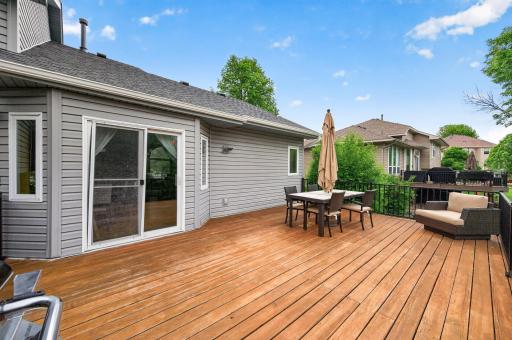 10035 Fallgold Parkway N, Brooklyn Park, MN 55443