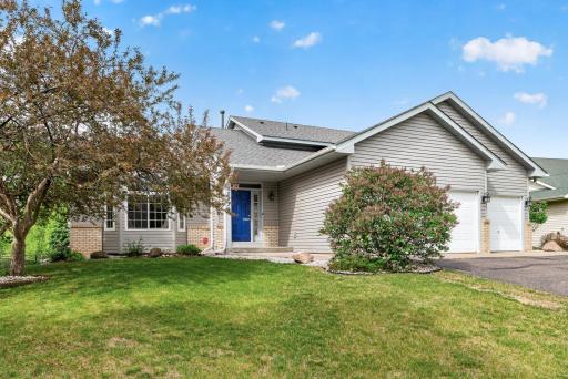 10035 Fallgold Parkway N, Brooklyn Park, MN 55443