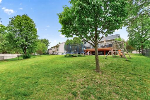 10035 Fallgold Parkway N, Brooklyn Park, MN 55443