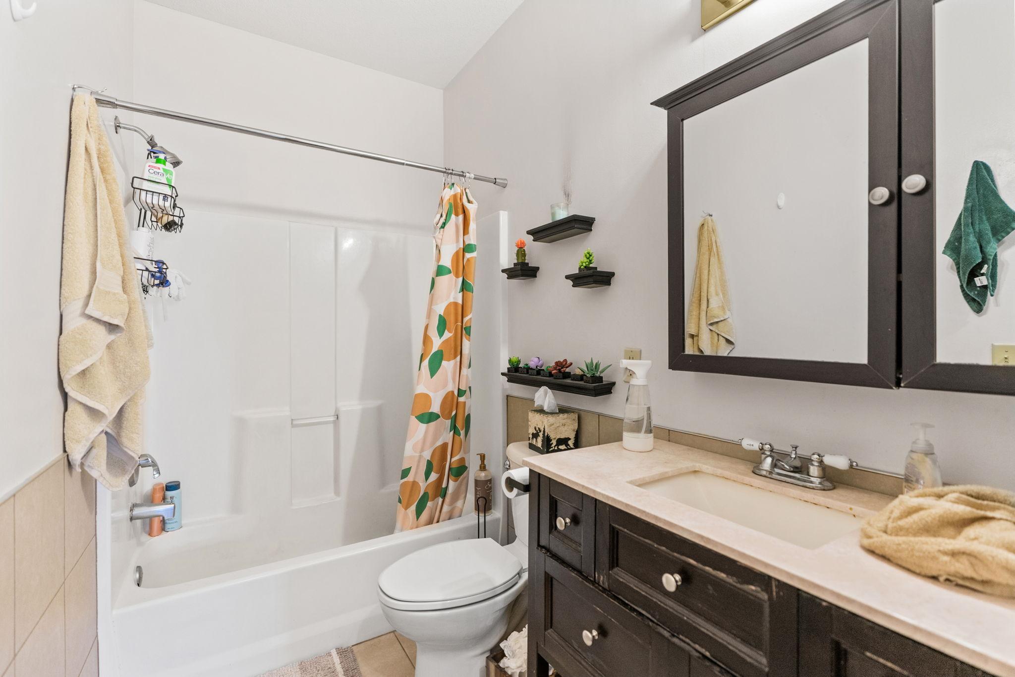 Unit 102 - Bathroom