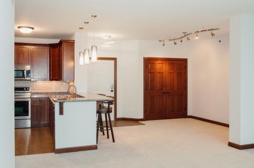 2670 Kelley Parkway, 318, Long Lake, MN 55356