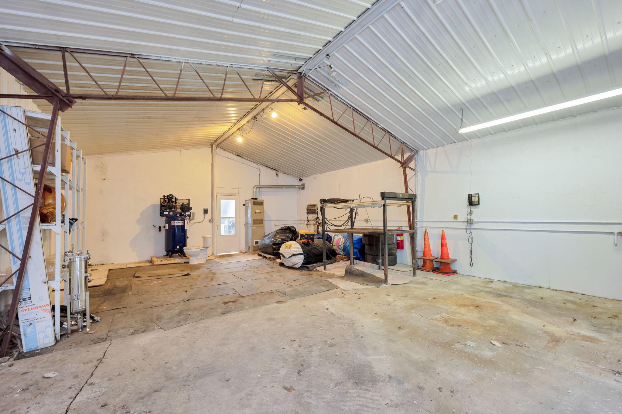 44 6th Ave SE Winnebago MN-10.jpg