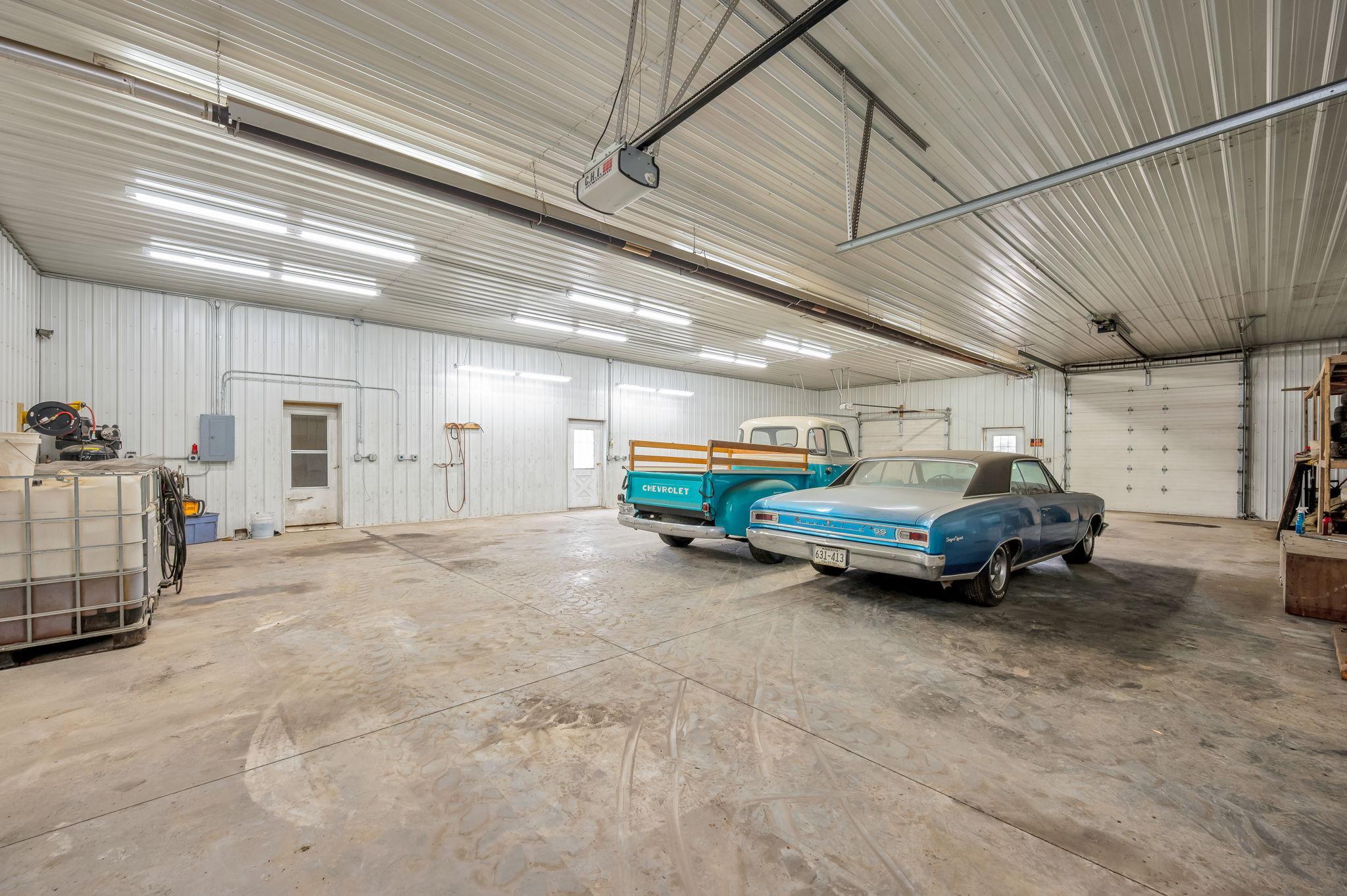 44 6th Ave SE Winnebago MN-8.jpg