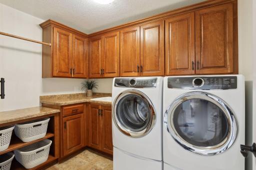 5729 Linden Avenue N, Lake Elmo, MN 55042
