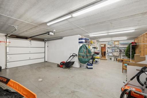 5729 Linden Avenue N, Lake Elmo, MN 55042