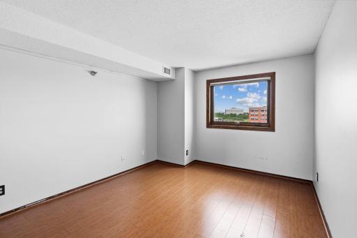 66 9th Street E, 1614, Saint Paul, MN 55101