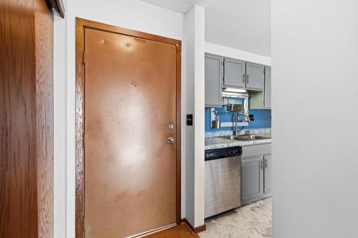 66 9th Street E, 1614, Saint Paul, MN 55101