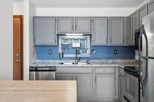66 9th Street E, 1614, Saint Paul, MN 55101