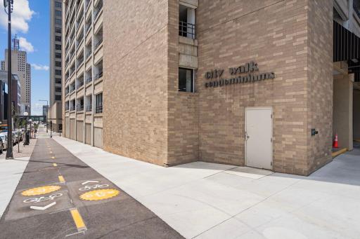 66 9th Street E, 1614, Saint Paul, MN 55101